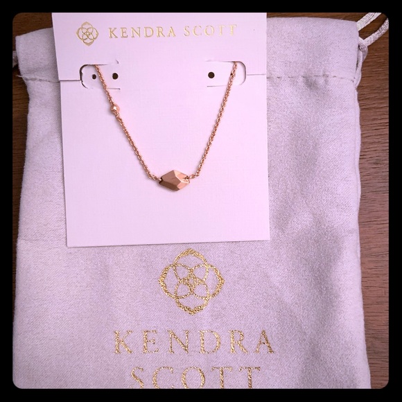 Kendra Scott Jewelry - New Kendra Scott Rose Gold Laureen Necklace
